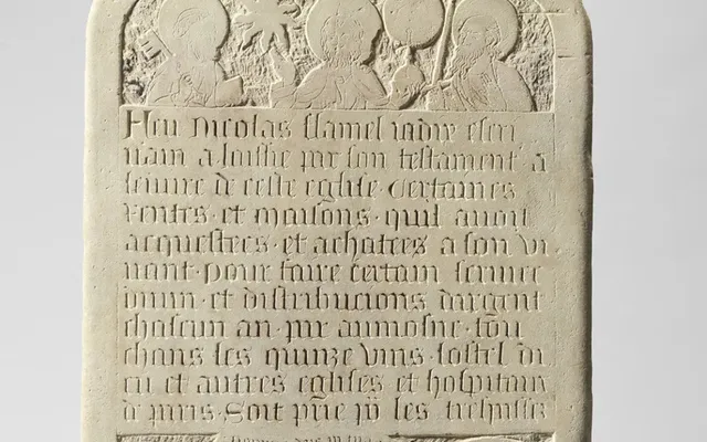 Pierre tombale gravée de Nicolas Flamel, pièce exposée au musée de Cluny