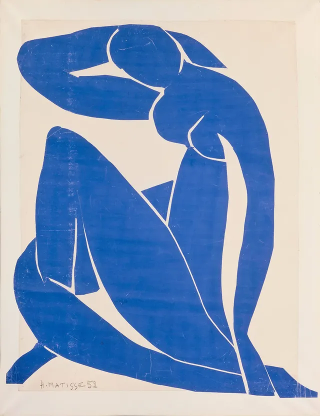 Nu bleu II (1952) d'Henri Matisse, gouache decoupee bleue sur fond blanc, visuel de l'exposition Matisse au Grand Palais