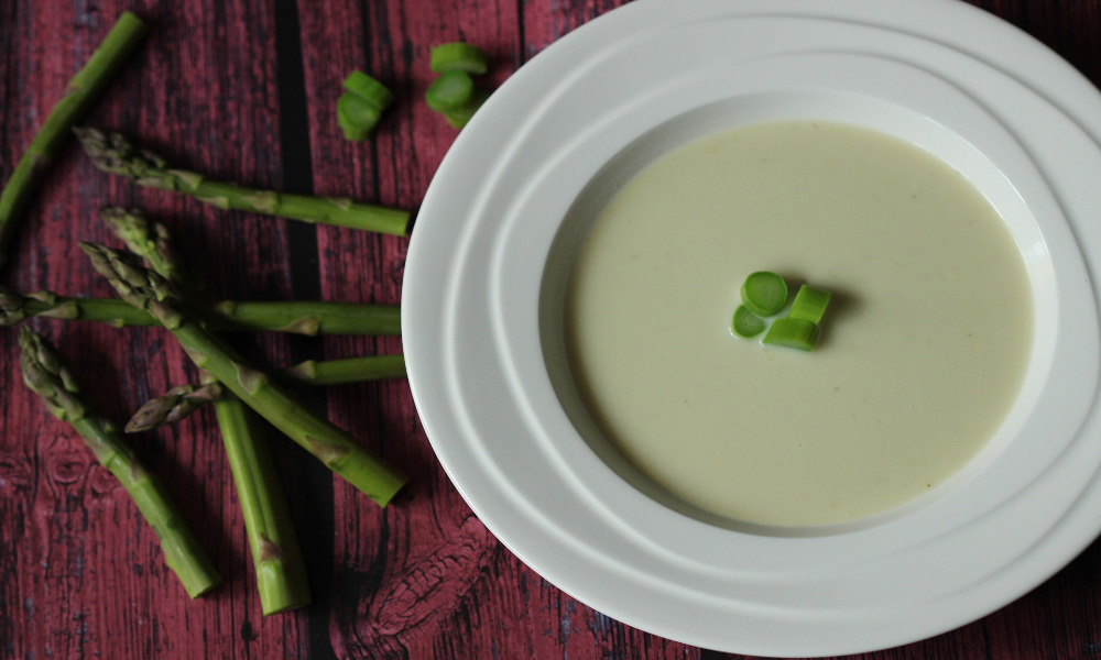 Soupe aux asperges (vegan friendly)