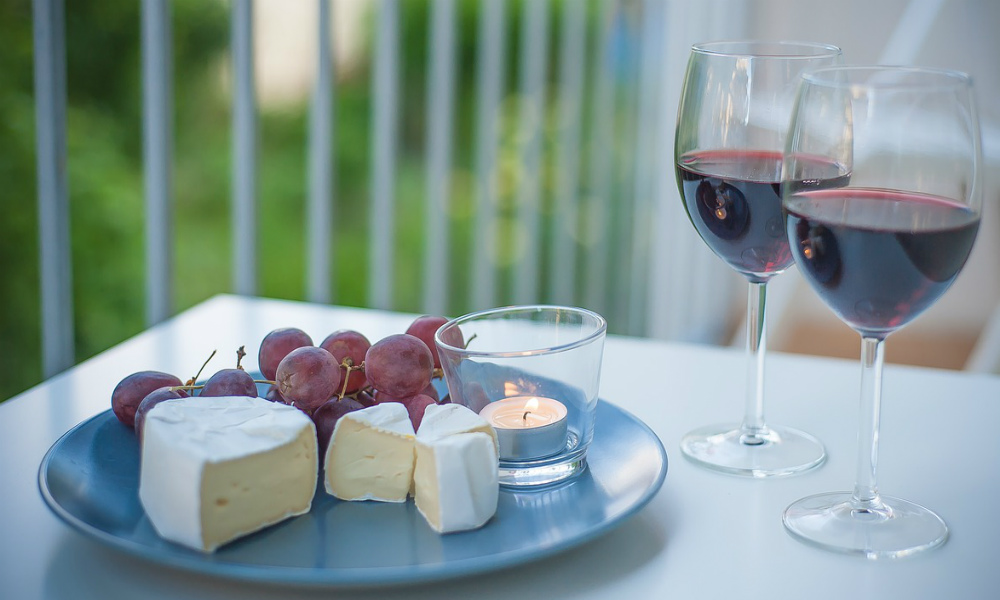 Vegan en mangeant du fromage, c'est possible