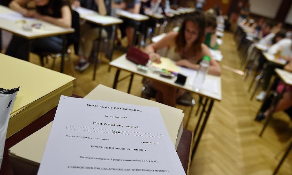 Comment corrige-t-on les copies du bac de philo ? Le témoignage d'un prof.