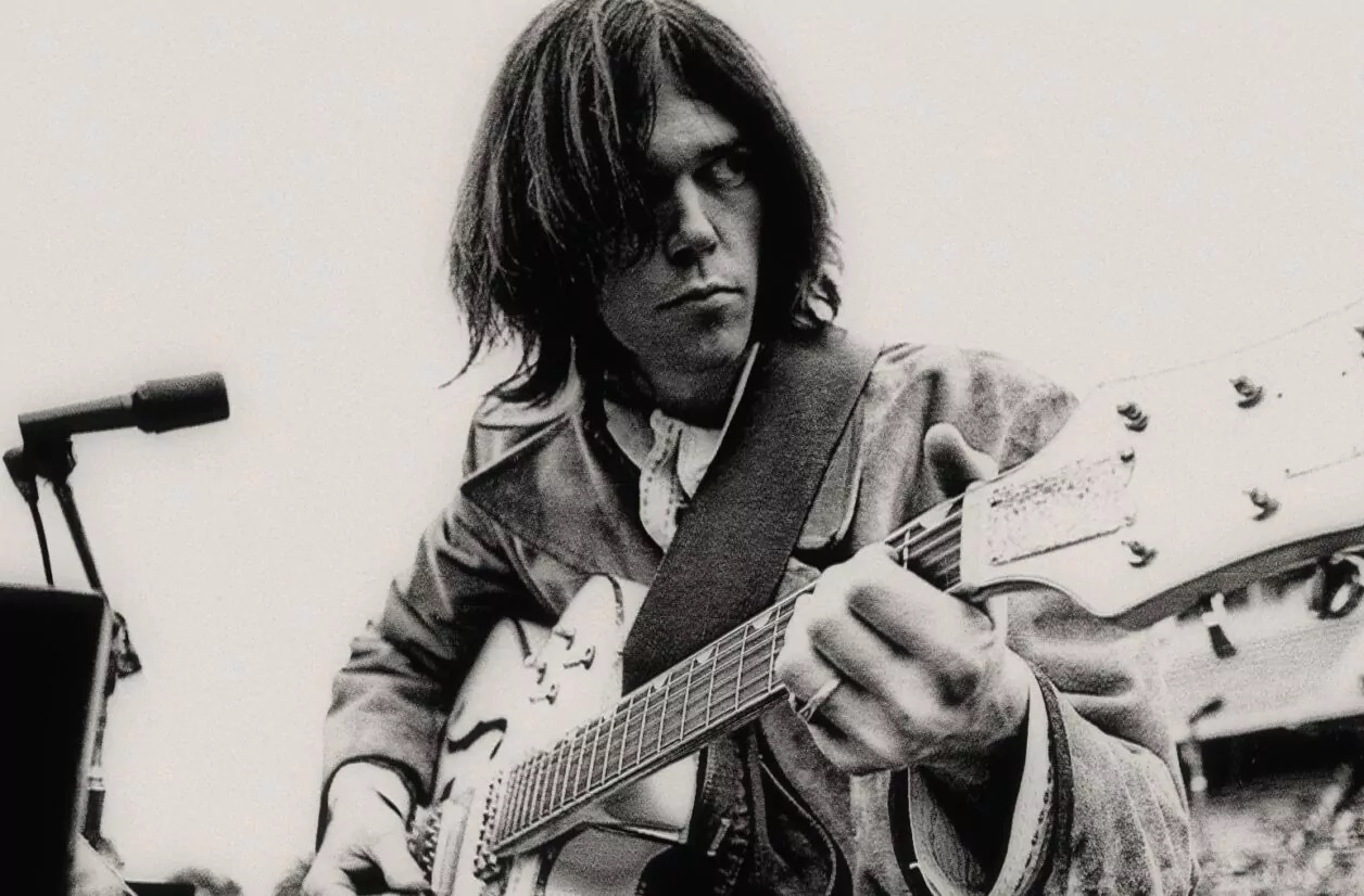 Pourquoi Spotify préfère un podcaster antivax à Neil Young ?