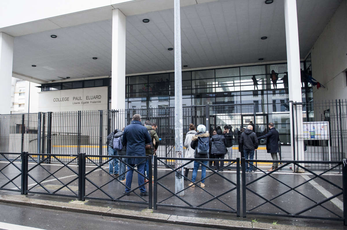 Quand les ados décident de descendre dans la rue à leur tour