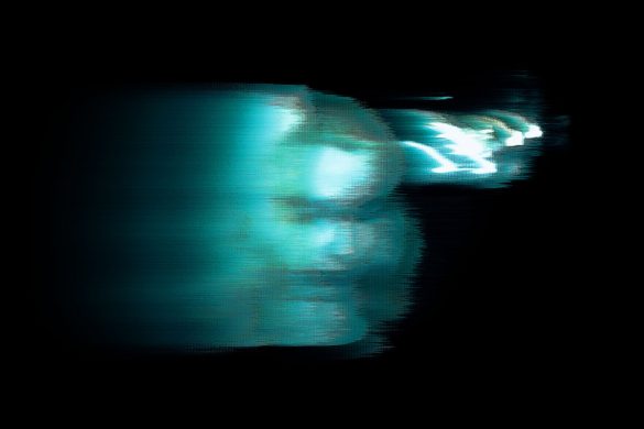 Pochette de l'album Lost Weekend de Phoebe Bridgers : un visage flou aux teintes bleu-vert sur fond noir