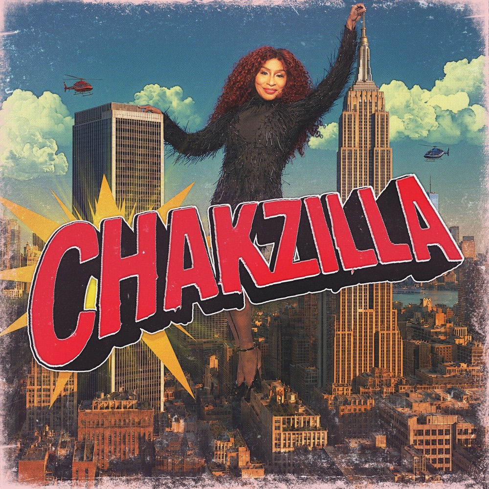 Pochette de l'album Chakzilla de Chaka Khan : la chanteuse en géante au-dessus de New York, style collage pop